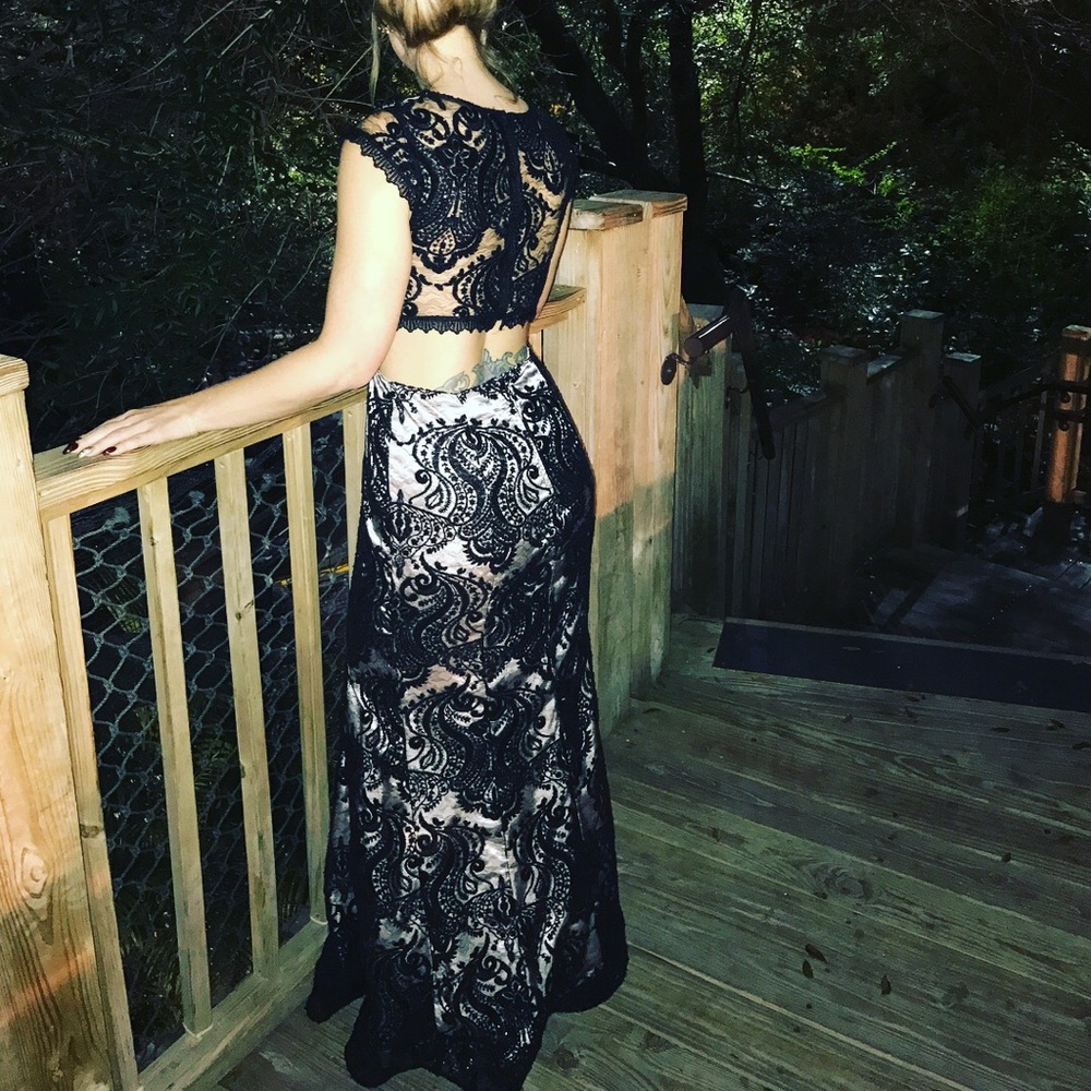 Sequin Hearts Lace Evening Dress